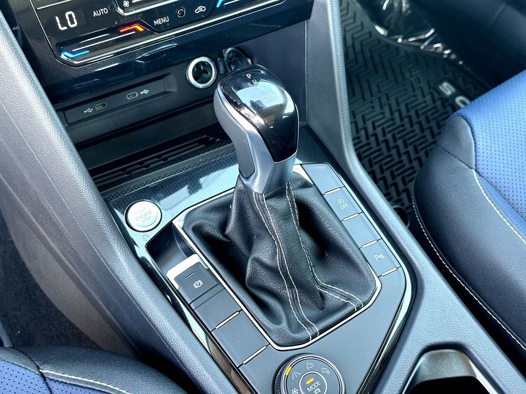 2026 Volkswagen Taos 1.5T SEL