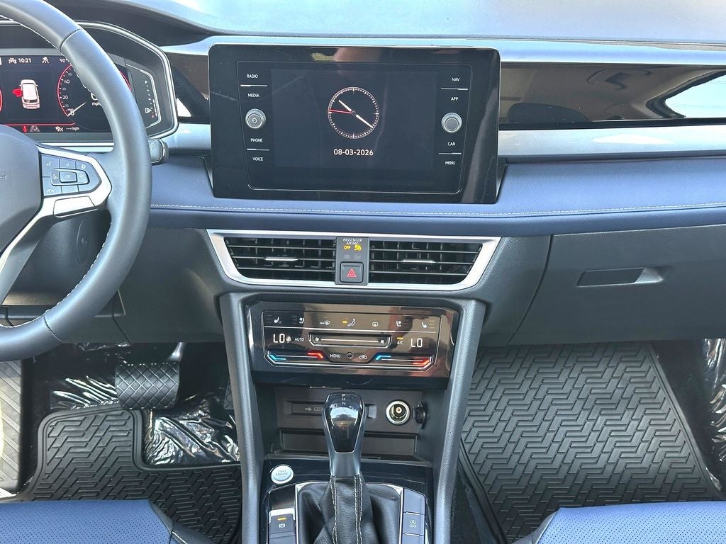 2026 Volkswagen Taos 1.5T SEL