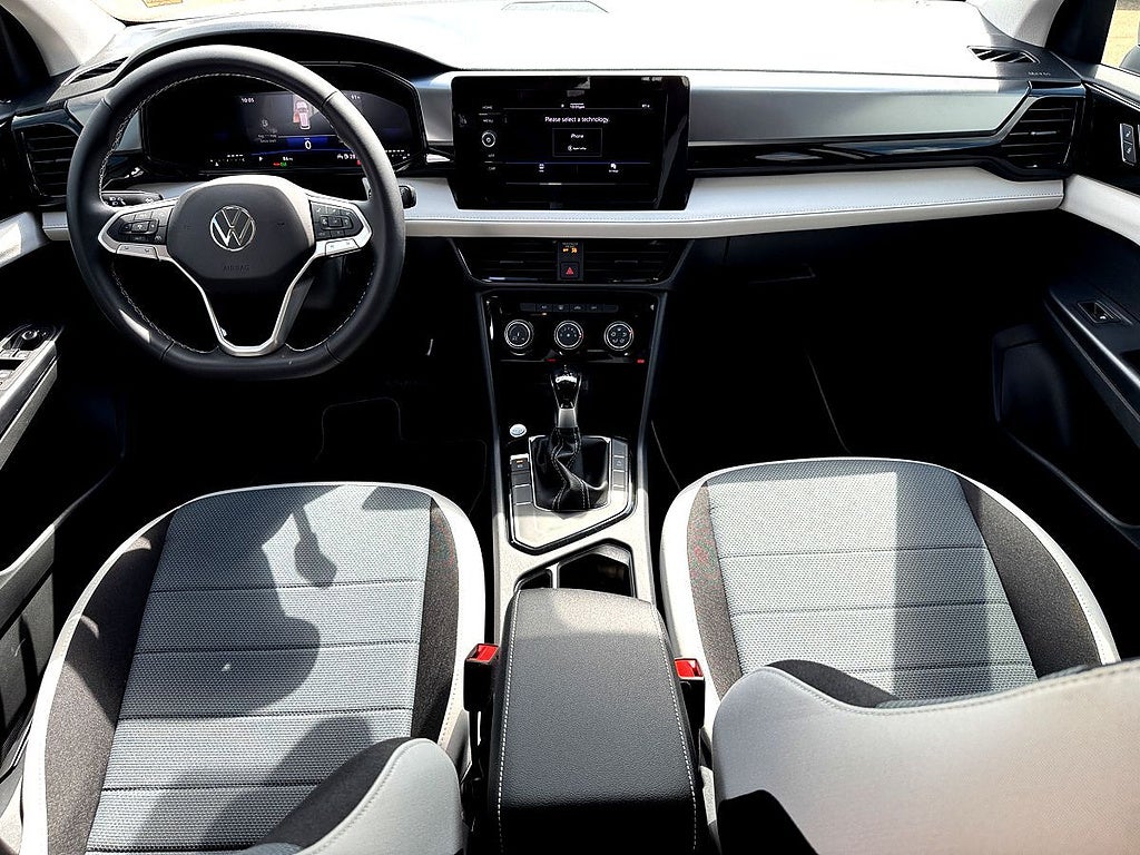 2026 Volkswagen Taos 1.5T S