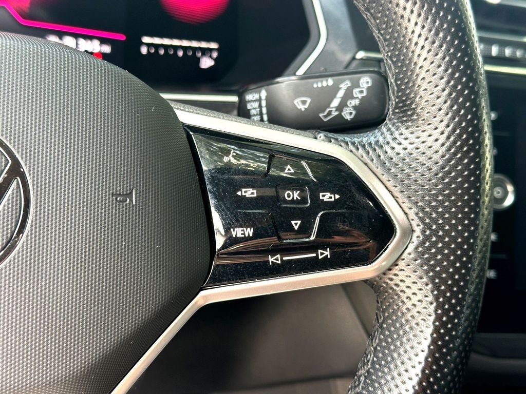 2023 Volkswagen Tiguan 2.0T SE R-Line Black
