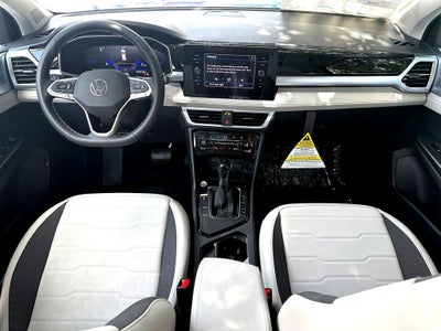 2026 Volkswagen Taos 1.5T SE