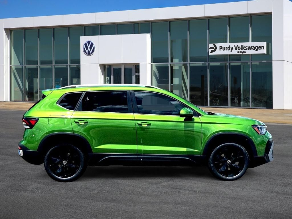 2025 Volkswagen Taos 1.5T SE