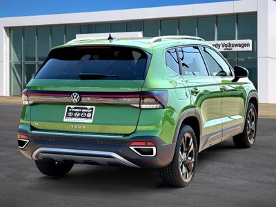 2025 Volkswagen Taos 1.5T SE