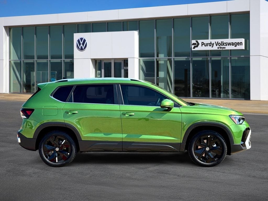 2025 Volkswagen Taos 1.5T SE