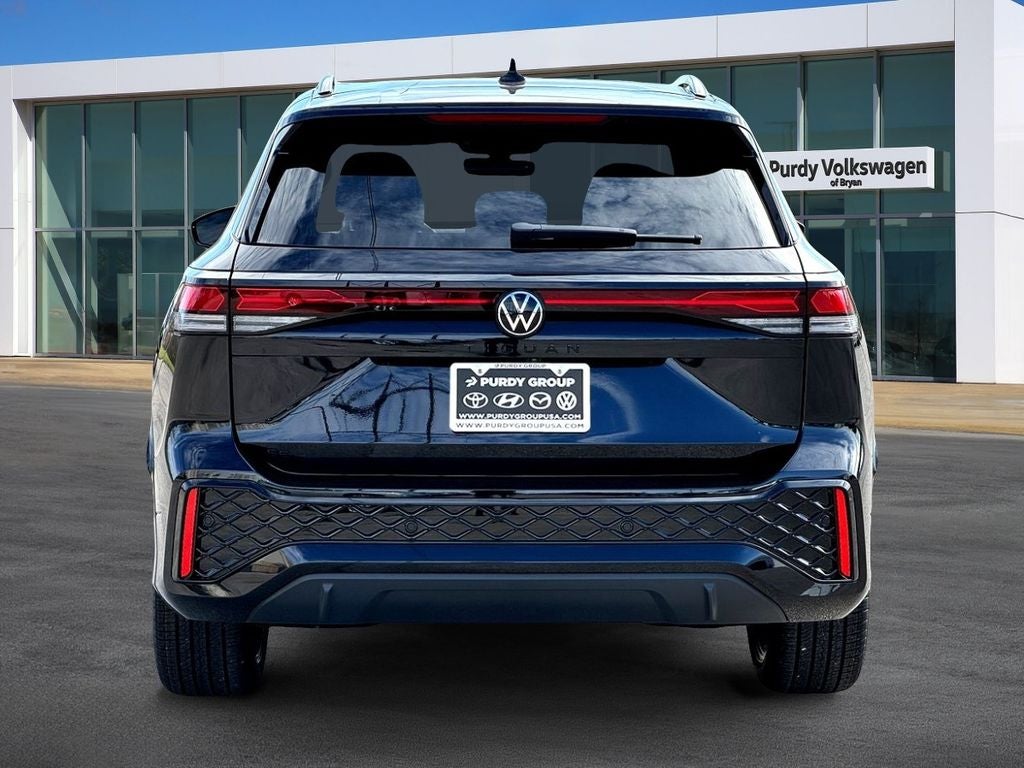 2026 Volkswagen Tiguan 2.0T SE R-Line Black