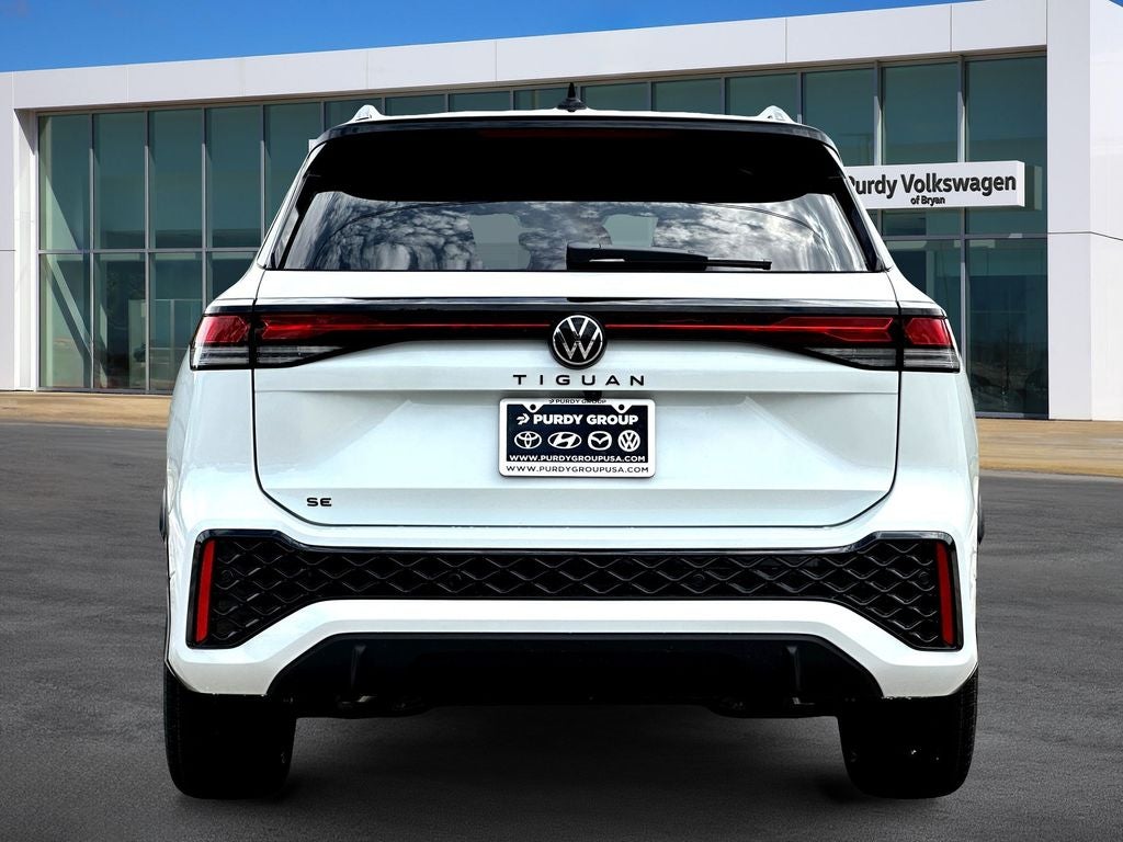 2026 Volkswagen Tiguan 2.0T SE R-Line Black