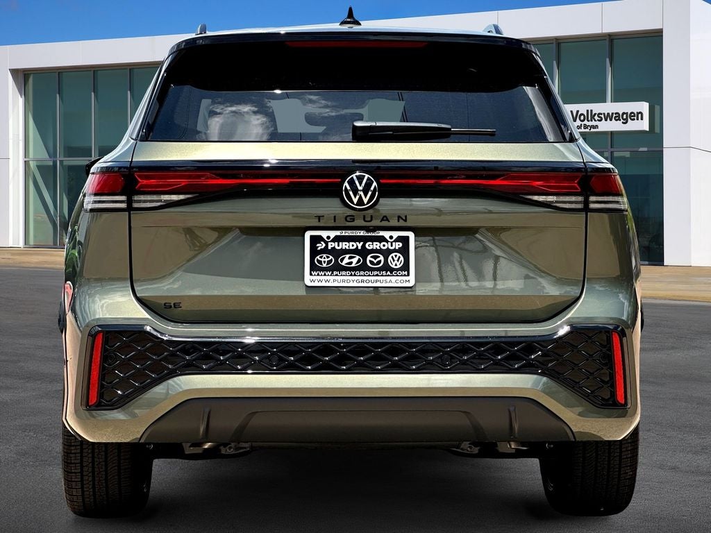 2026 Volkswagen Tiguan 2.0T SE R-Line Black