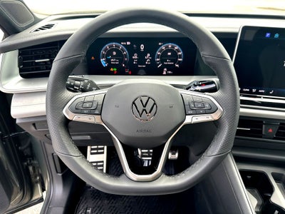 2026 Volkswagen Tiguan 2.0T SE R-Line Black