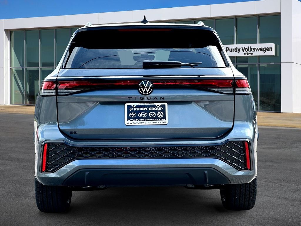 2026 Volkswagen Tiguan 2.0T SE R-Line Black