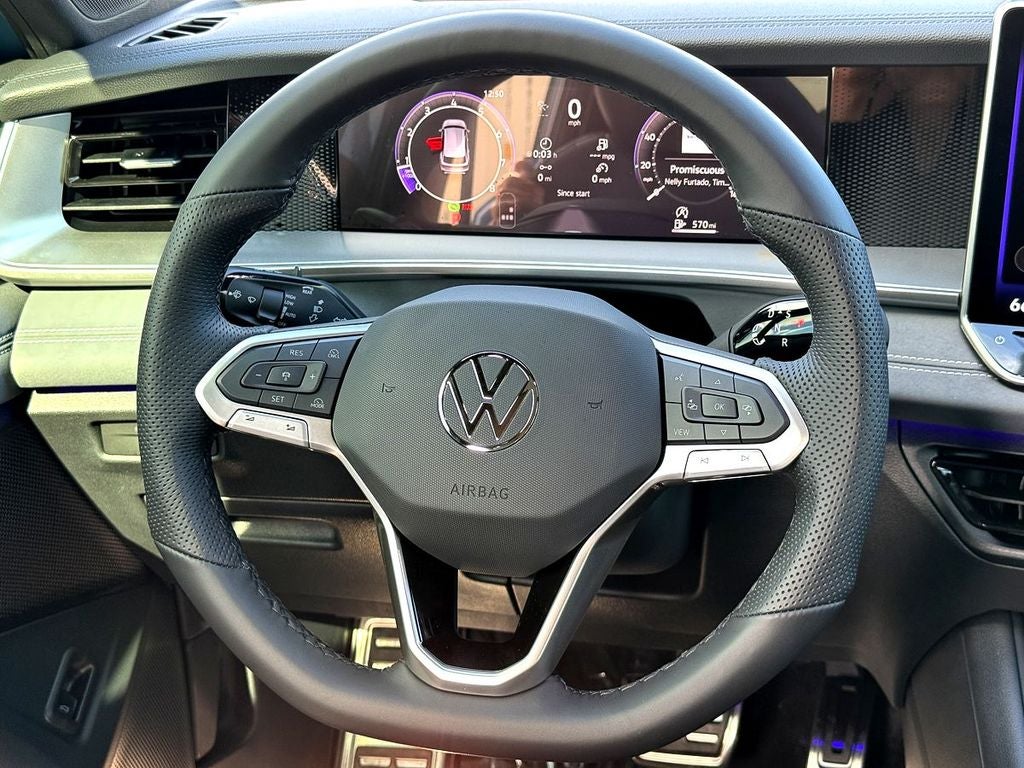 2026 Volkswagen Tiguan 2.0T SE R-Line Black