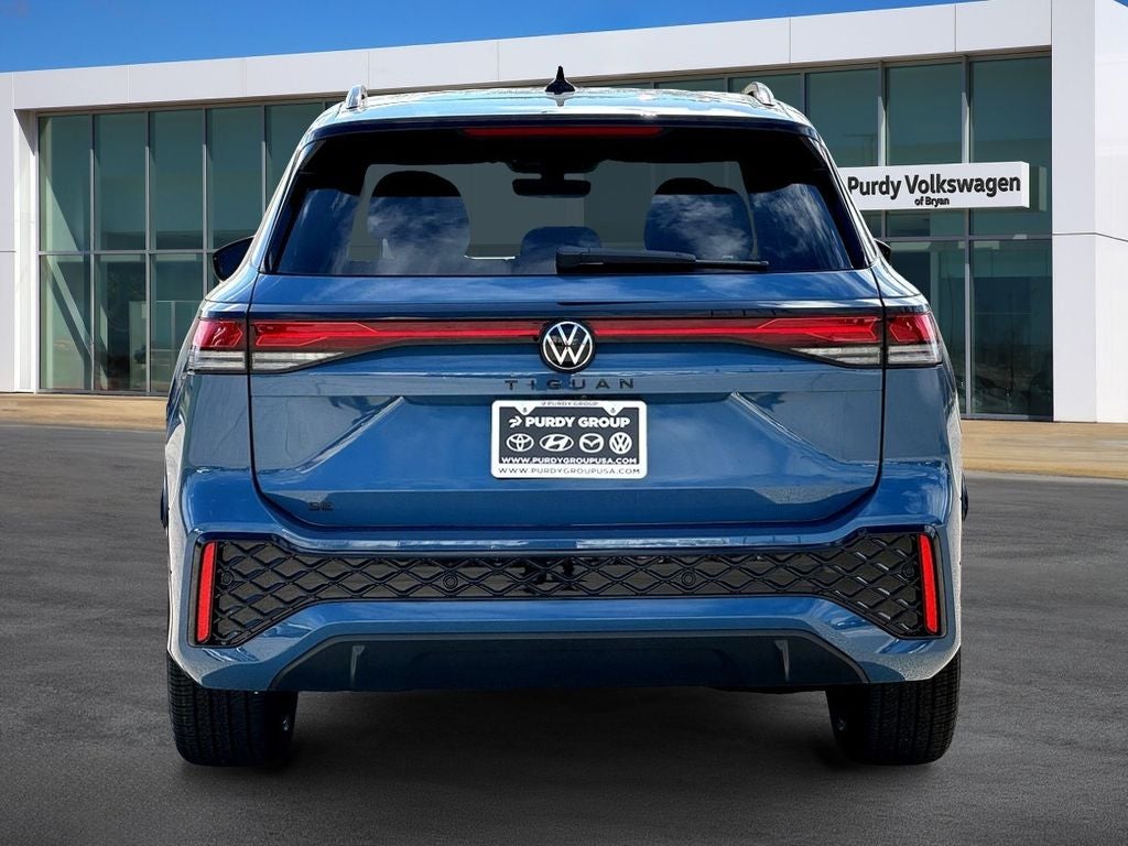 2026 Volkswagen Tiguan 2.0T SE R-Line Black