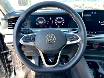 2026 Volkswagen Tiguan 2.0T SE