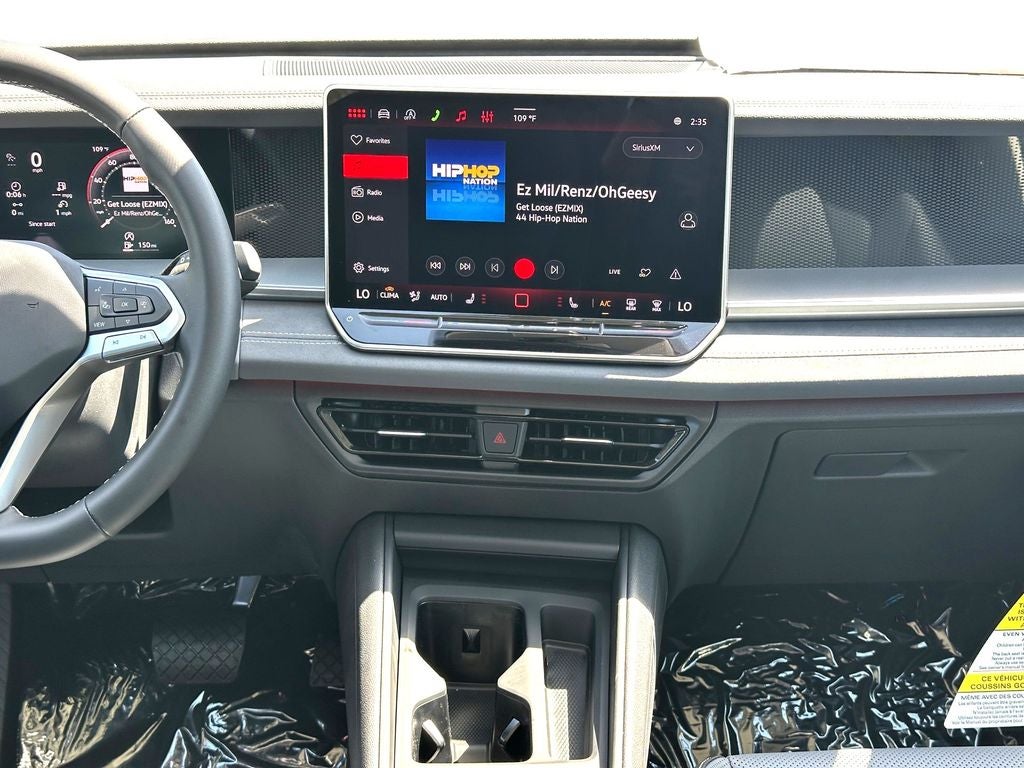 2026 Volkswagen Tiguan 2.0T SE