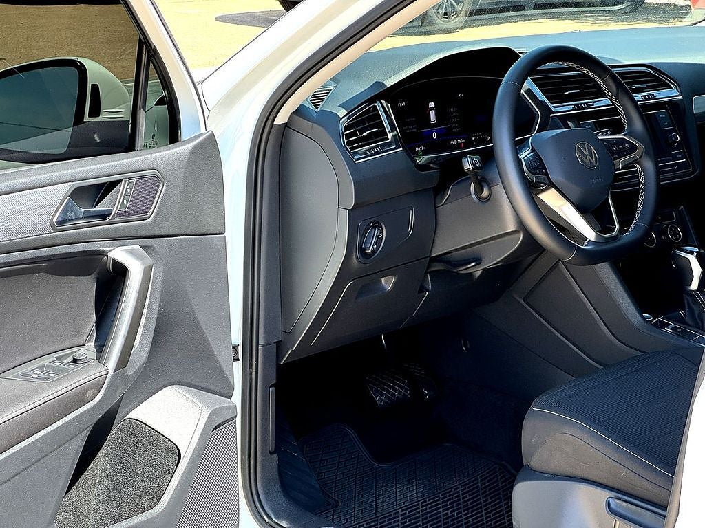 2024 Volkswagen Tiguan 2.0T S