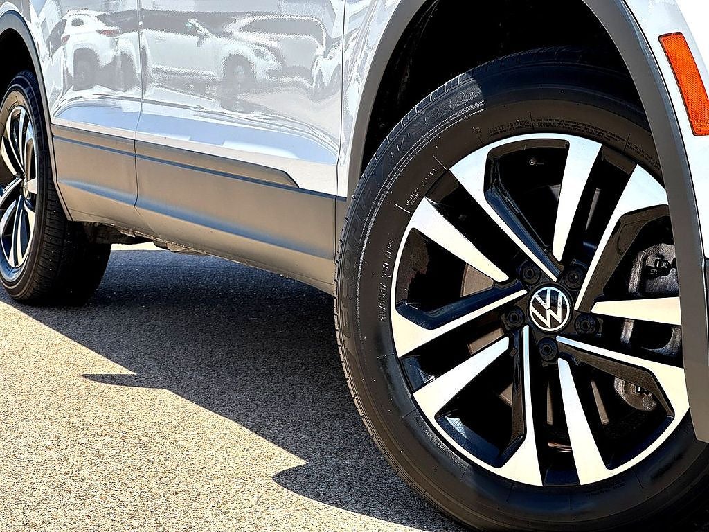 2024 Volkswagen Tiguan 2.0T S