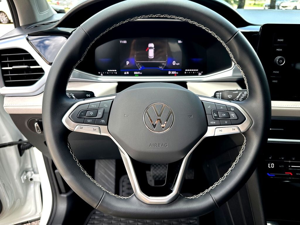 2025 Volkswagen Taos 1.5T SE