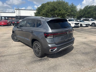 2025 Volkswagen Taos 1.5T SE