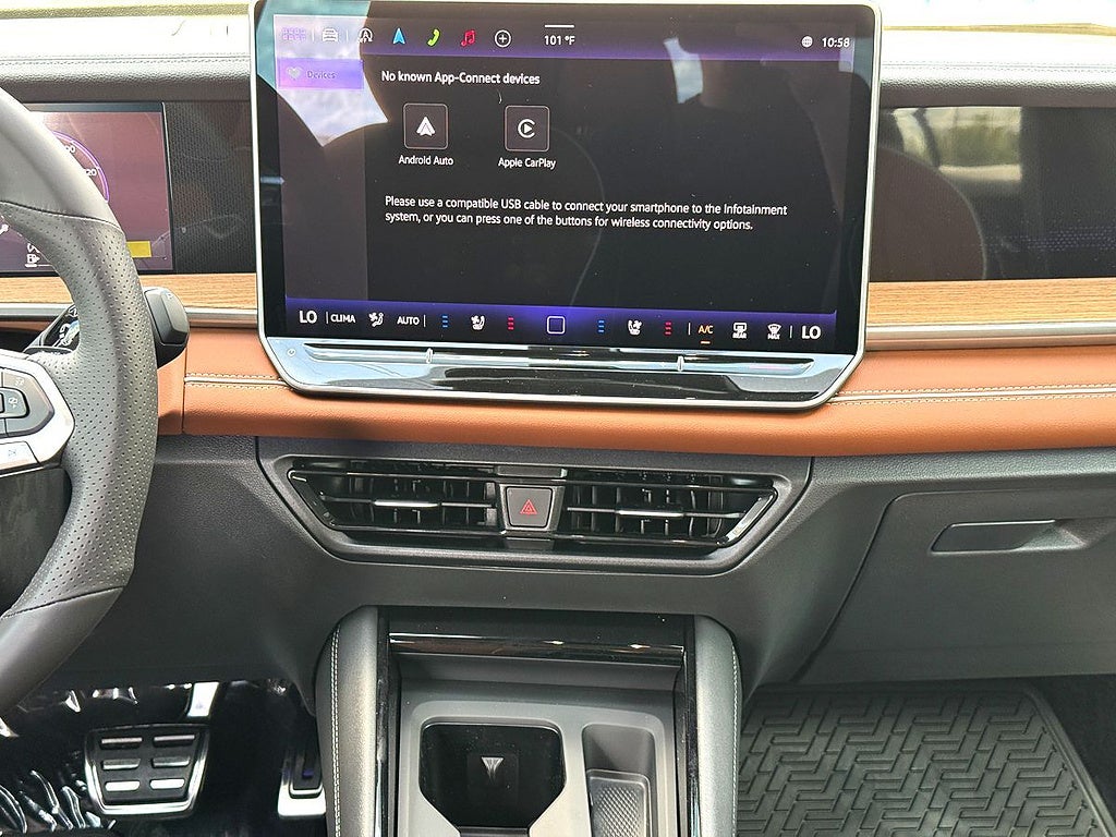 2026 Volkswagen Tiguan 2.0T SEL R-Line Turbo