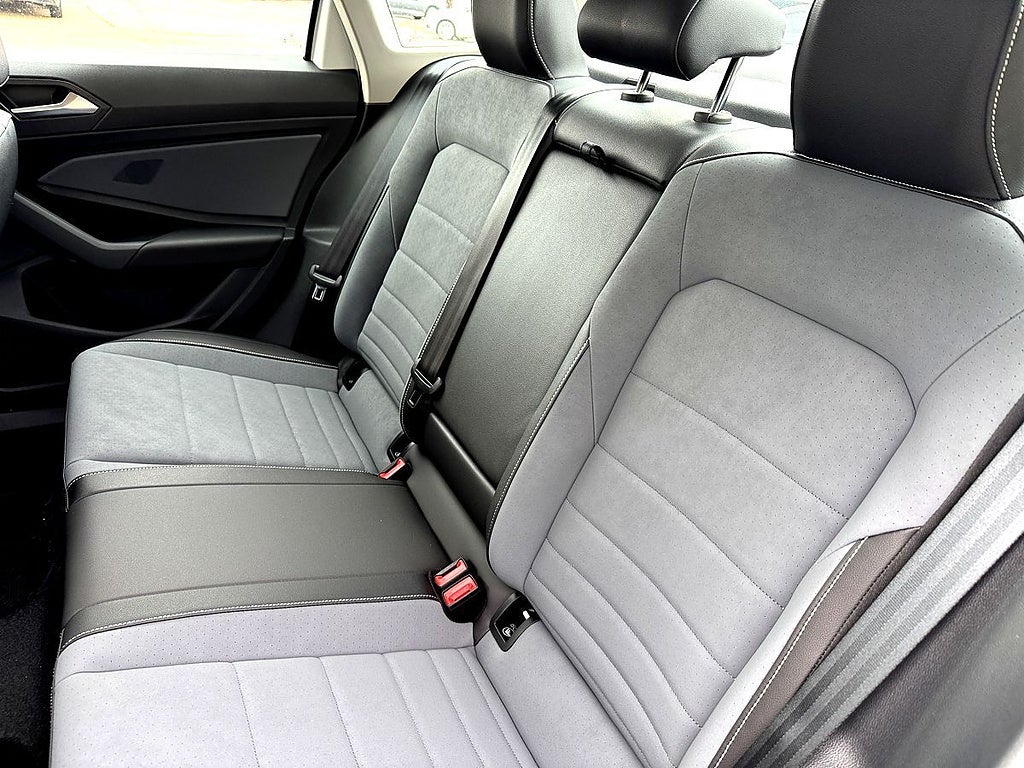 2027 Volkswagen Jetta 1.5T SE