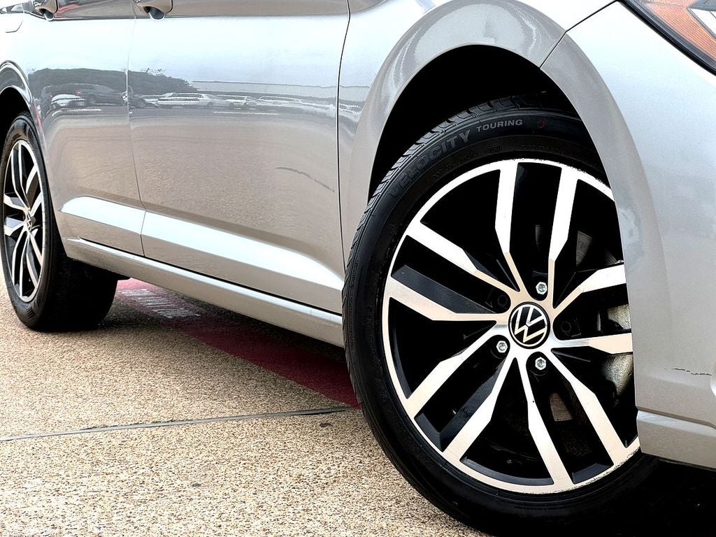 2025 Volkswagen Jetta 1.5T SE