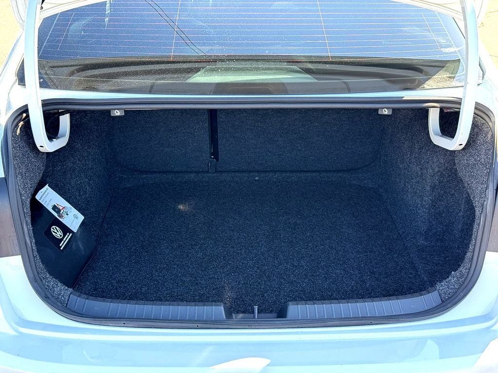 2021 Volkswagen Jetta Base