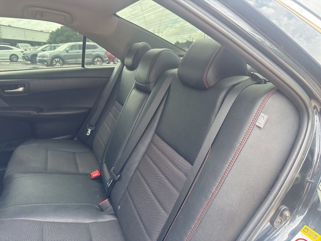 2017 Toyota Camry SE
