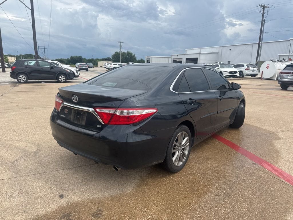 2017 Toyota Camry SE