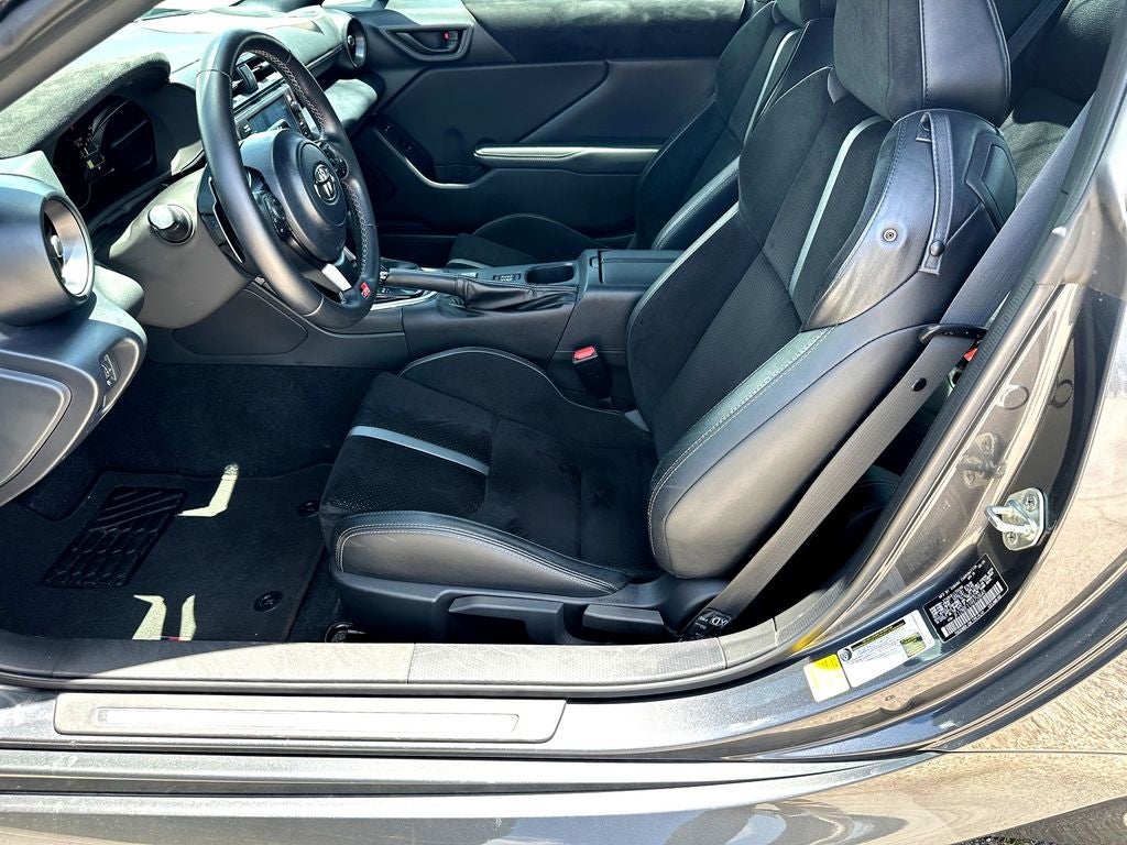 2024 Toyota GR86 Premium