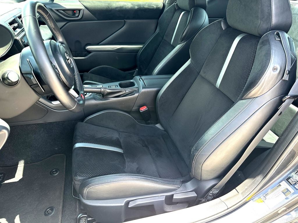 2024 Toyota GR86 Premium