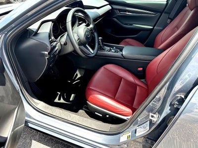 2026 Mazda Mazda3 2.5 S Carbon Edition