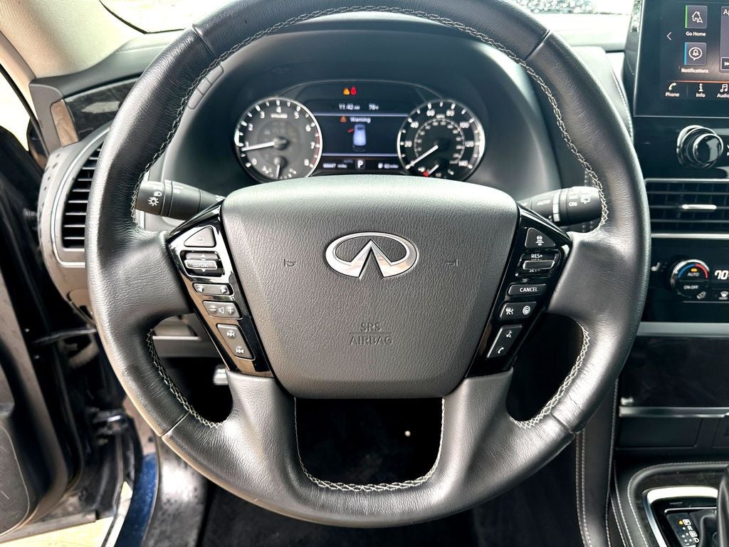 2024 INFINITI QX80 LUXE