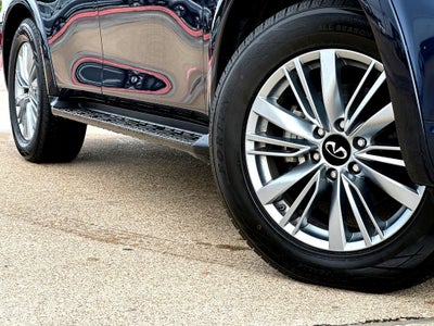 2024 INFINITI QX80 LUXE