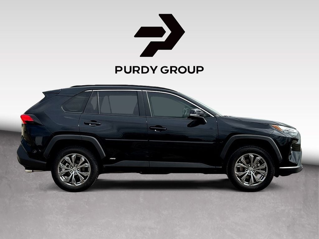 2022 Toyota RAV4 Hybrid XLE