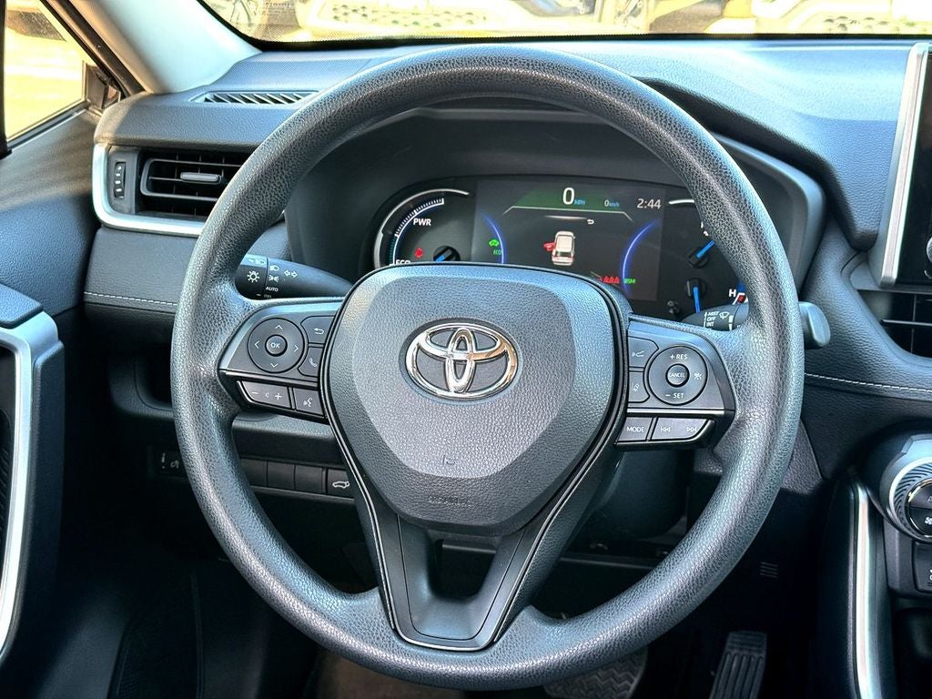 2023 Toyota RAV4 Hybrid XLE