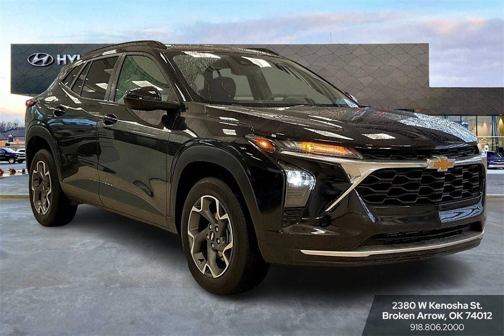 2024 Chevrolet Trax LT