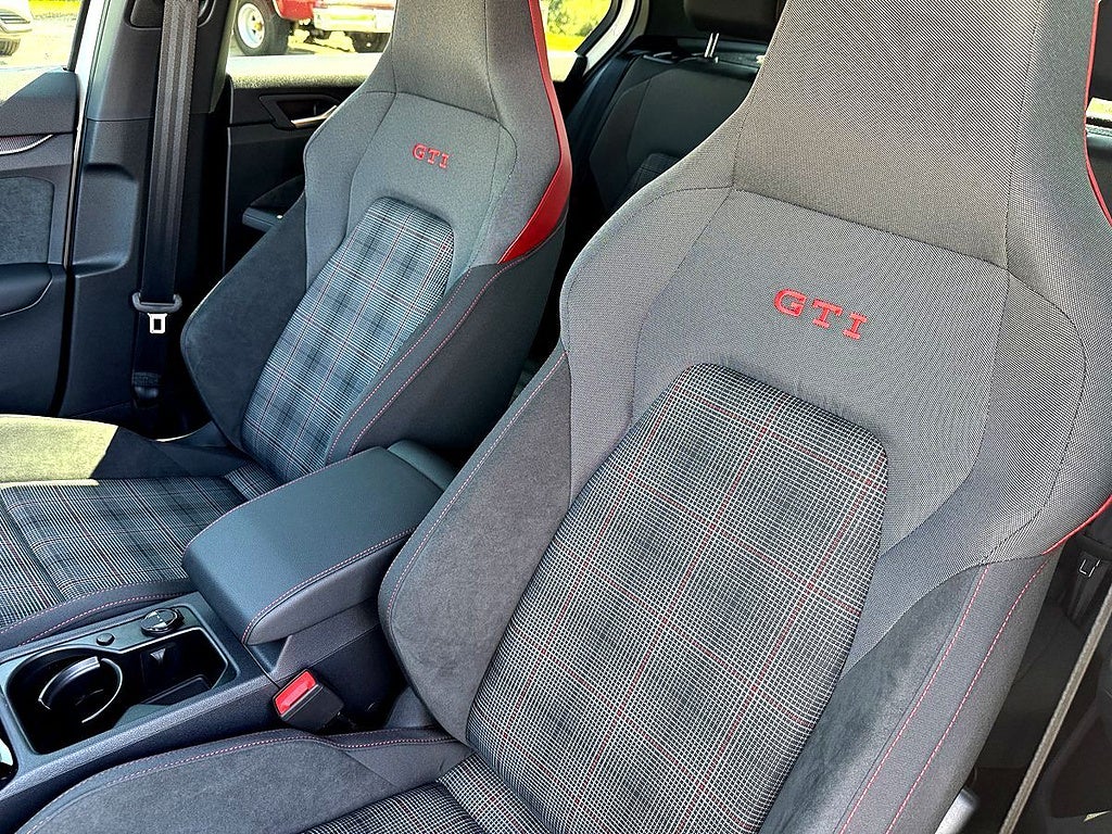2026 Volkswagen Golf GTI 2.0T S