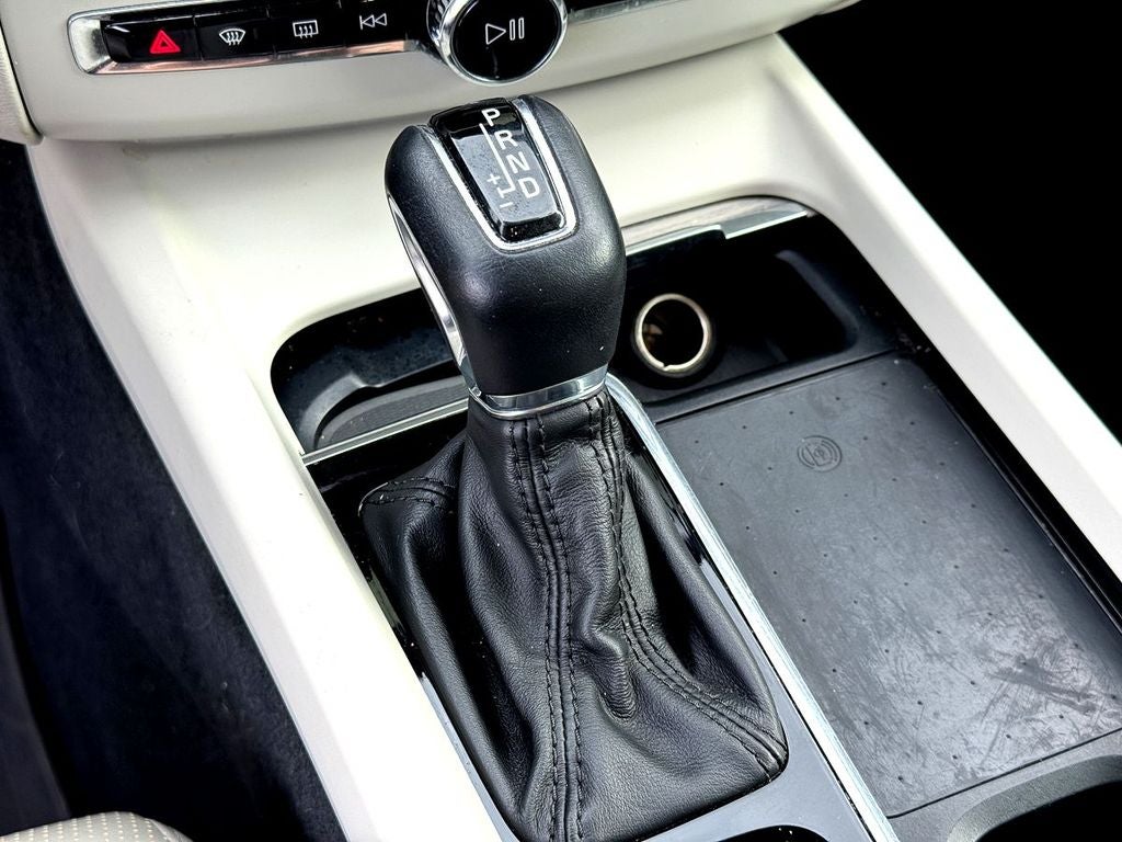 2021 Volvo XC60 T5 Inscription